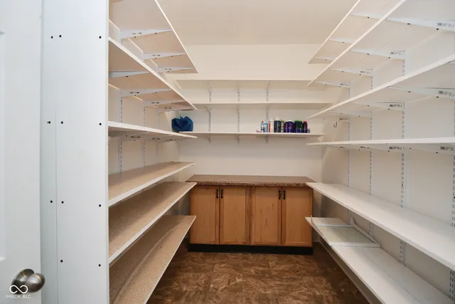 $445,000 | 1623 Stoneybrook Avenue, Crawfordsville, IN 47933