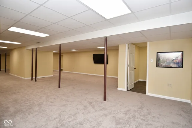 $445,000 | 1623 Stoneybrook Avenue, Crawfordsville, IN 47933