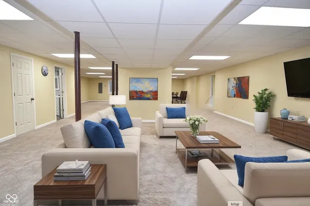 $445,000 | 1623 Stoneybrook Avenue, Crawfordsville, IN 47933