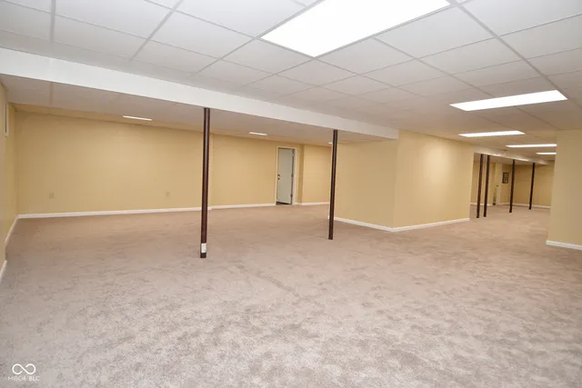 $445,000 | 1623 Stoneybrook Avenue, Crawfordsville, IN 47933