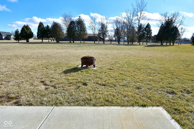 $445,000 | 1623 Stoneybrook Avenue, Crawfordsville, IN 47933