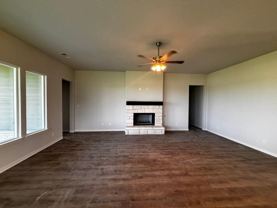 132 Hillview Trail Decatur, TX 76234 - Photo 8 of 12