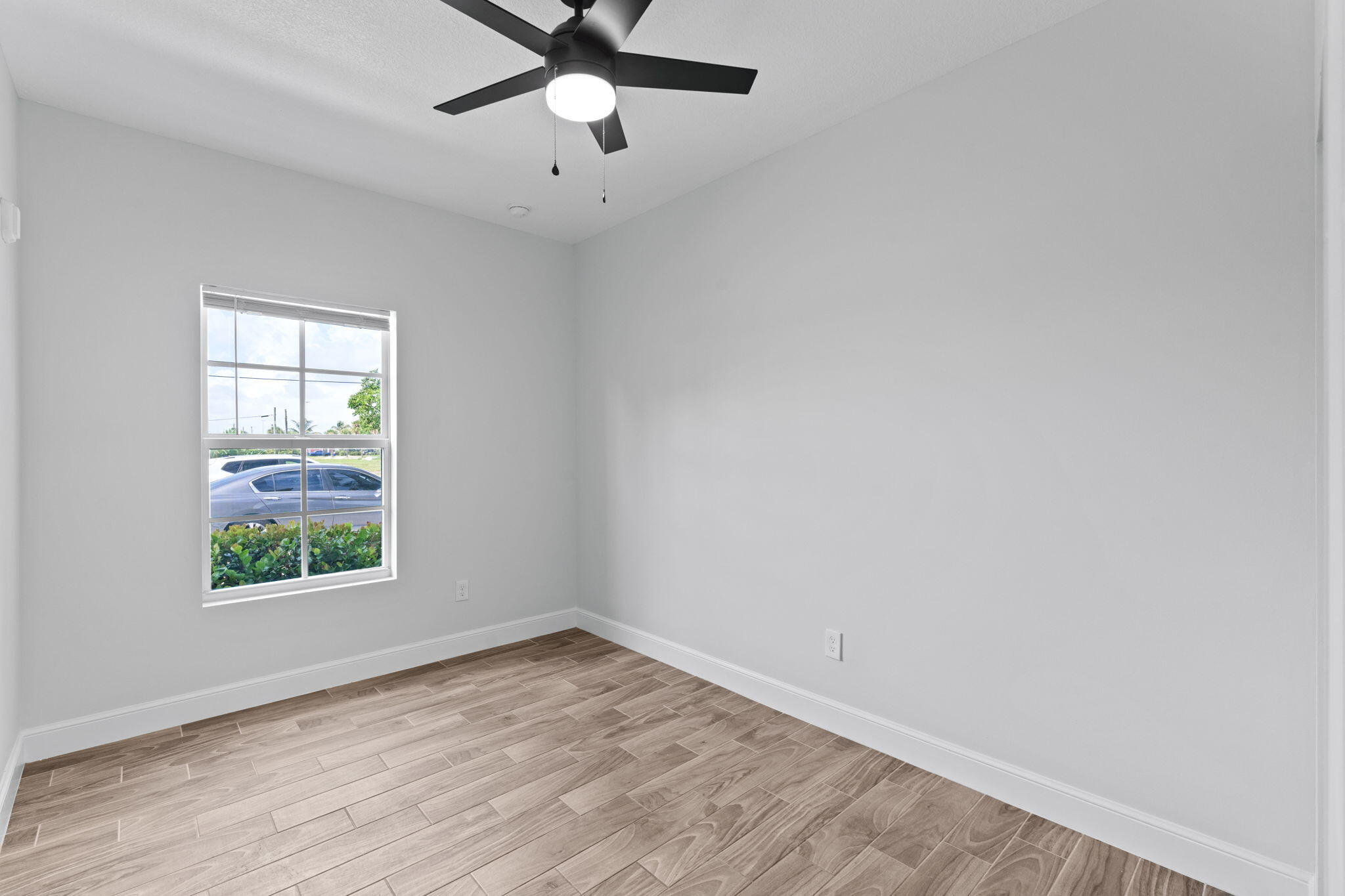 56 West 12th Street, Unit A Riviera Beach, FL 33404 - Photo 16 of 34 24-web-or-mls-A7407972