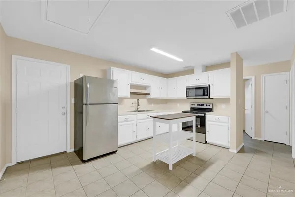 $1,600 | 1215 Kokopelli Drive, Edinburg, TX 78541