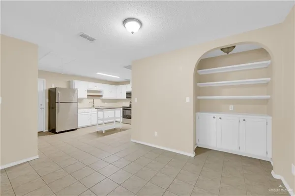 $1,600 | 1215 Kokopelli Drive, Edinburg, TX 78541