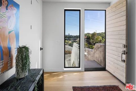 $1,695,000 | 4683 Glenalbyn Drive, Los Angeles, CA 90065