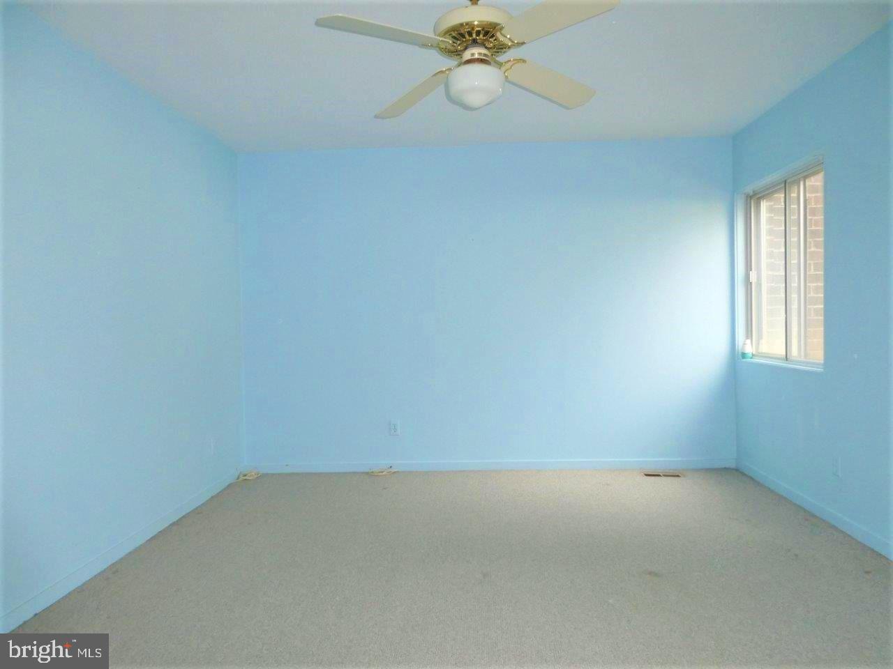 2 Stonehenge Circle, Unit 1 Pikesville, MD 21208 - Photo 11 of 24