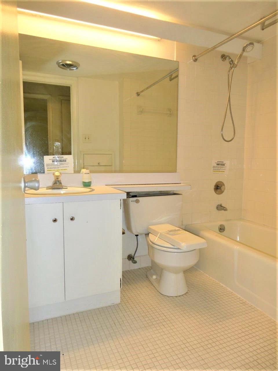 2 Stonehenge Circle, Unit 1 Pikesville, MD 21208 - Photo 14 of 24