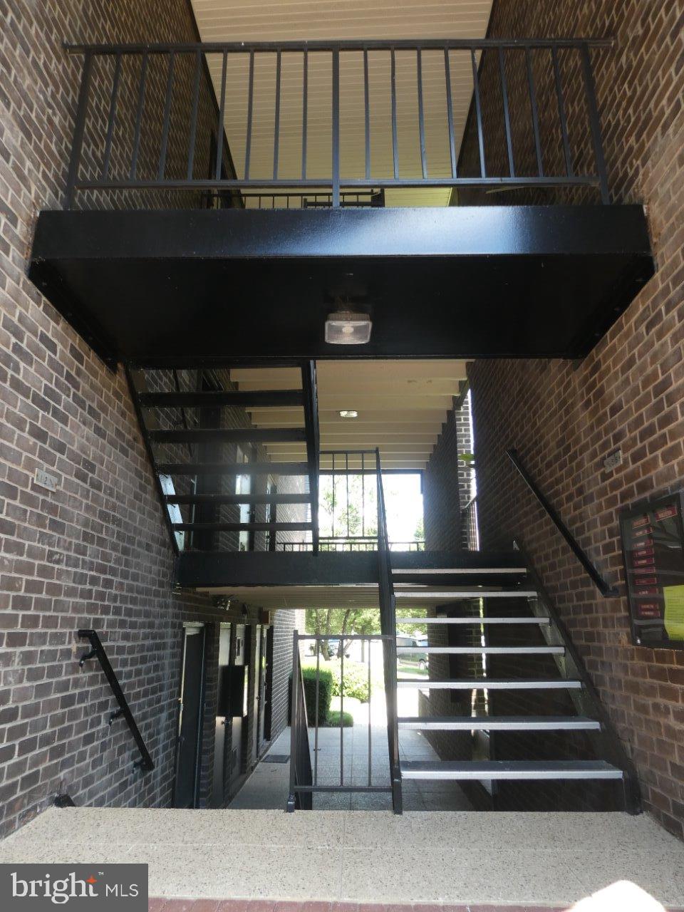 2 Stonehenge Circle, Unit 1 Pikesville, MD 21208 - Photo 22 of 24