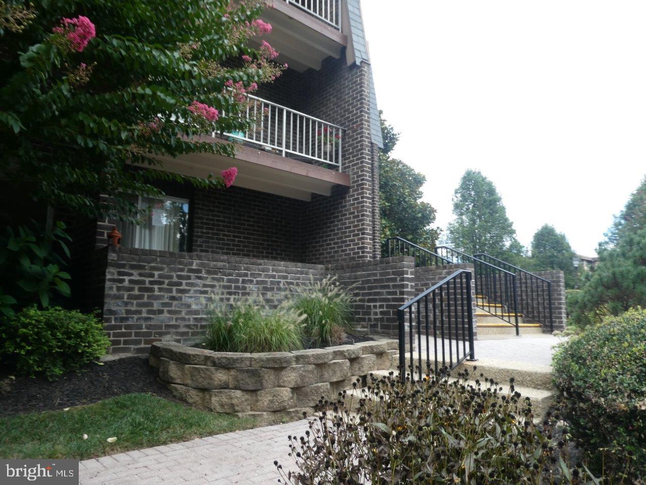 2 Stonehenge Circle, Unit 1 Pikesville, MD 21208 - Photo 23 of 24