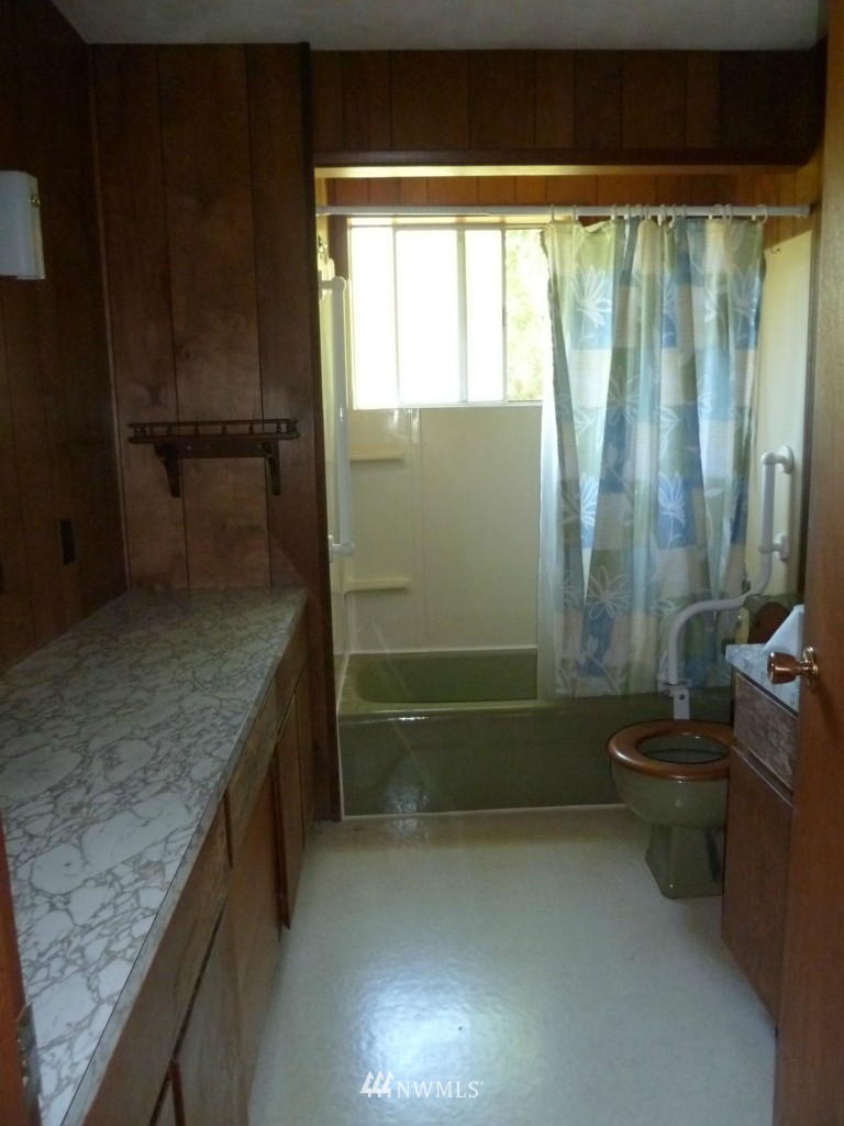 3813 Wishkah Road Aberdeen, WA 98520 - Photo 13 of 17 Gallery Image 13