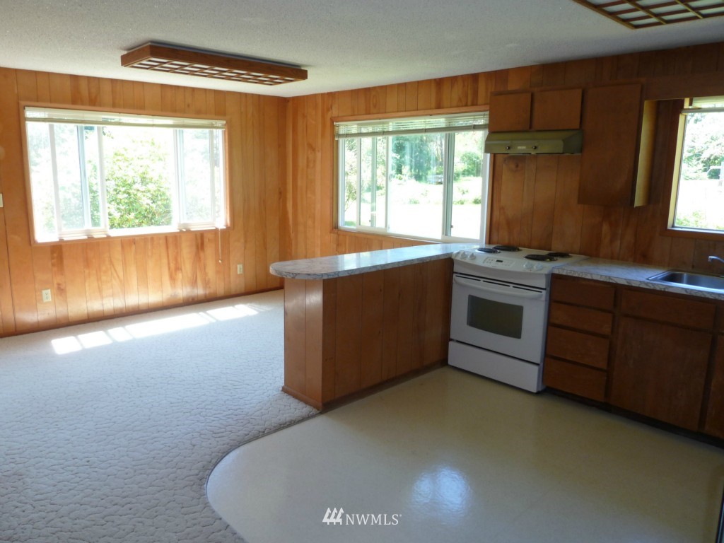 3813 Wishkah Road Aberdeen, WA 98520 - Photo 15 of 17 Gallery Image 15