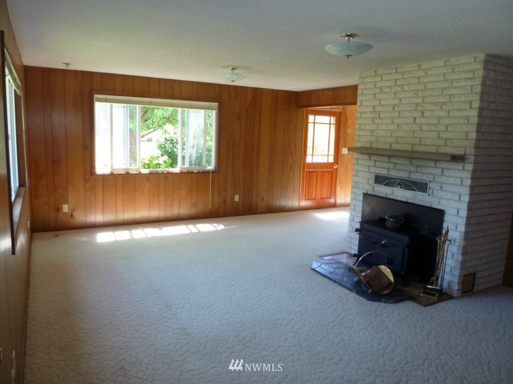 3813 Wishkah Road Aberdeen, WA 98520 - Photo 4 of 17 Gallery Image 4