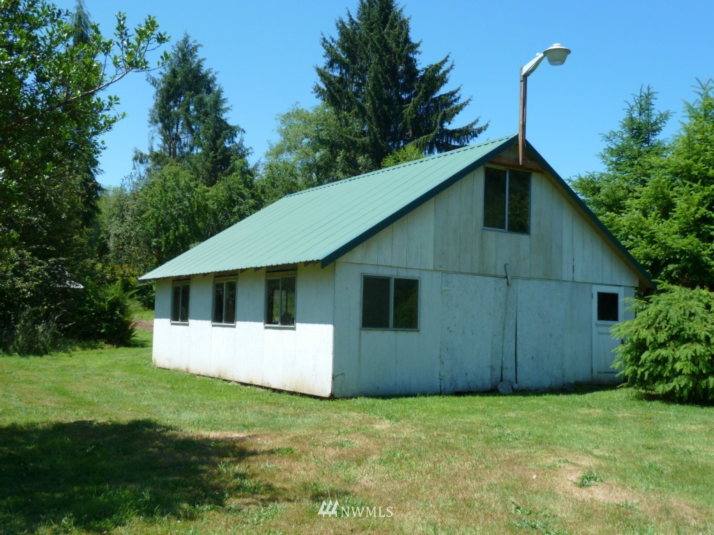 3813 Wishkah Road Aberdeen, WA 98520 - Photo 7 of 17 Gallery Image 7
