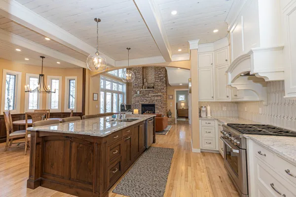 $925,000 | 7295 Blackwell Drive Southwest, Farwell, MN 56327