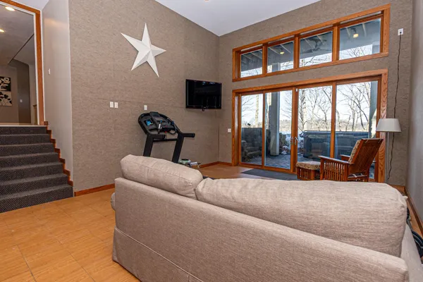 $925,000 | 7295 Blackwell Drive Southwest, Farwell, MN 56327