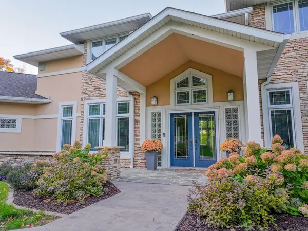 $925,000 | 7295 Blackwell Drive Southwest, Farwell, MN 56327