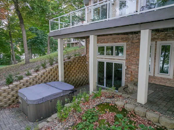 $925,000 | 7295 Blackwell Drive Southwest, Farwell, MN 56327