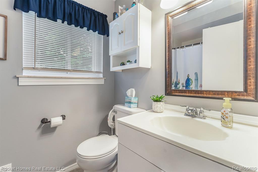 15626 Springhill Street Romulus, MI 48174 - Photo 10 of 30 Gallery Image 10