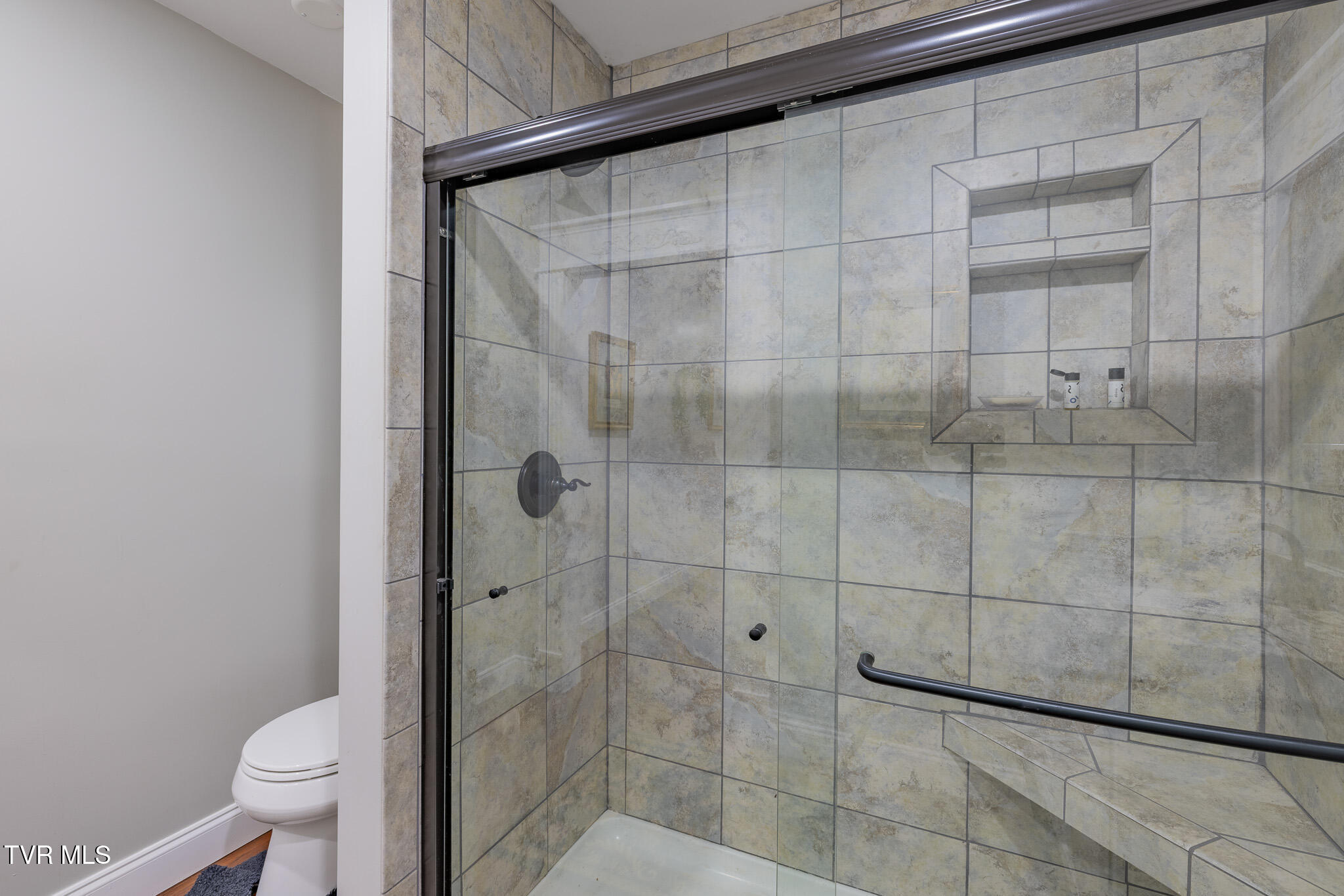 468 Claude Simmons Road Johnson City, TN 37604 - Photo 54 of 104 1R9A7389-HDR