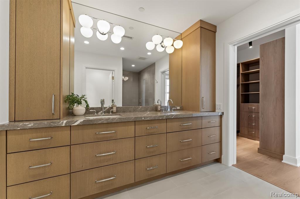 2051 Villa Road, Unit 401 Birmingham, MI 48009 - Photo 19 of 23