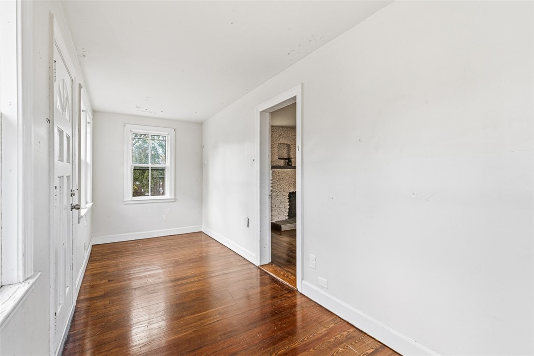 210 Promenade Street Barrington, RI 02806 - Photo 11 of 49