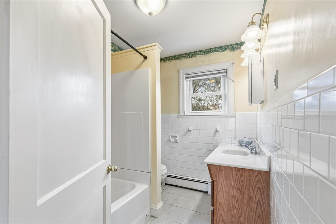 210 Promenade Street Barrington, RI 02806 - Photo 24 of 49