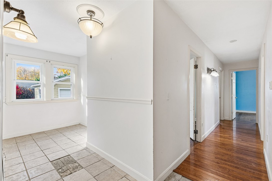 210 Promenade Street Barrington, RI 02806 - Photo 30 of 49