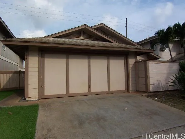$2,695 | 91-143 Puaina Place, Ewa Beach, HI 96706