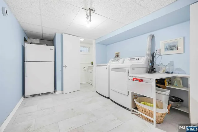 $629,999 | 8 White Terrace, Nutley, NJ 07110