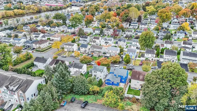 $629,999 | 8 White Terrace, Nutley, NJ 07110