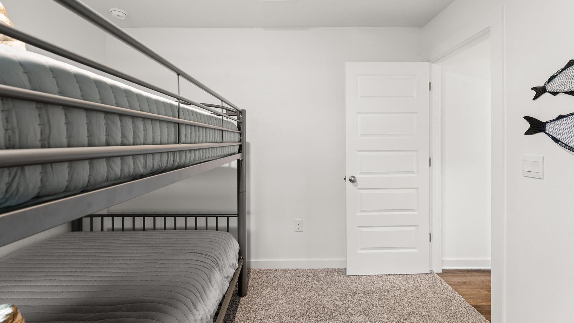241 Dockside Road Freeport, FL 32439 - Photo 21 of 26 Aria_21_Guest Bed