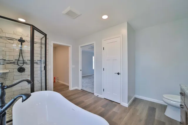 $689,900 | 16 Deblock Lane, Crosby, MN 56441