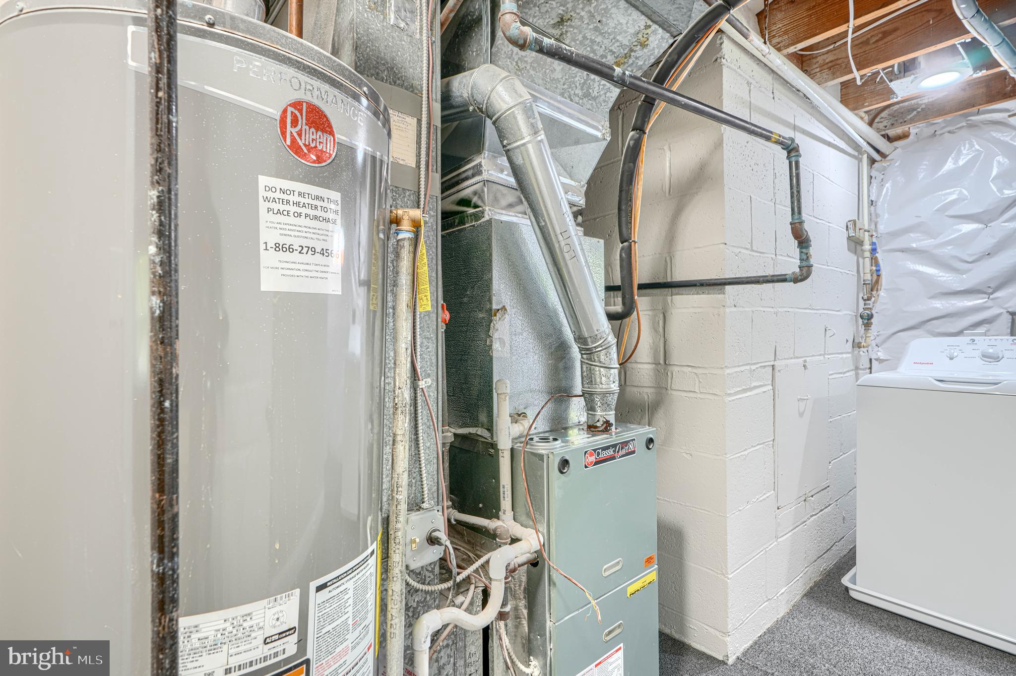 821 Nottingham Road Baltimore, MD 21229 - Photo 31 of 34 Laundry / Utility