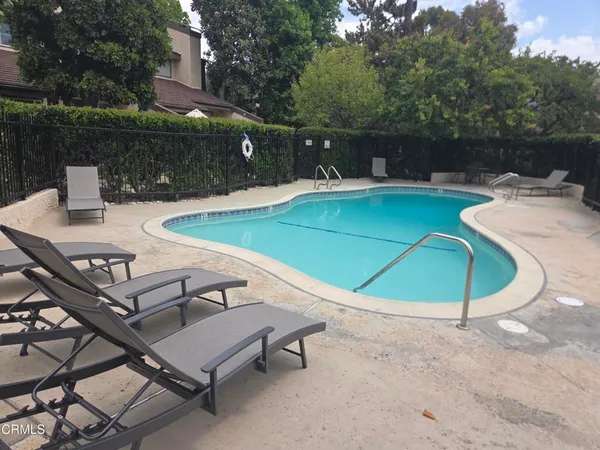 $4,800 | 204 Cordova Street, Pasadena, CA 91101