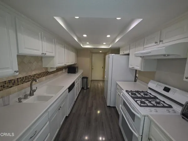 $4,800 | 204 Cordova Street, Pasadena, CA 91101