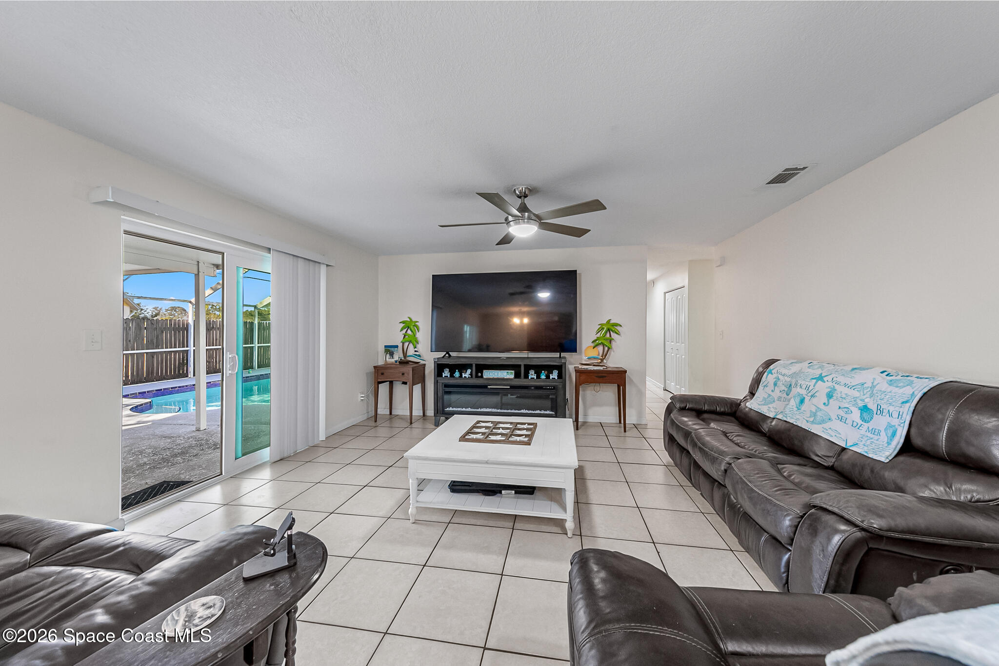 305 Edgewood Drive Melbourne, FL 32901 - Photo 15 of 34 IMG_3105