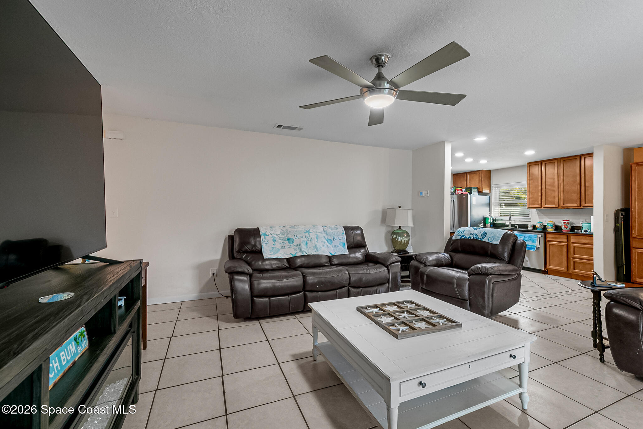 305 Edgewood Drive Melbourne, FL 32901 - Photo 8 of 34 IMG_3092