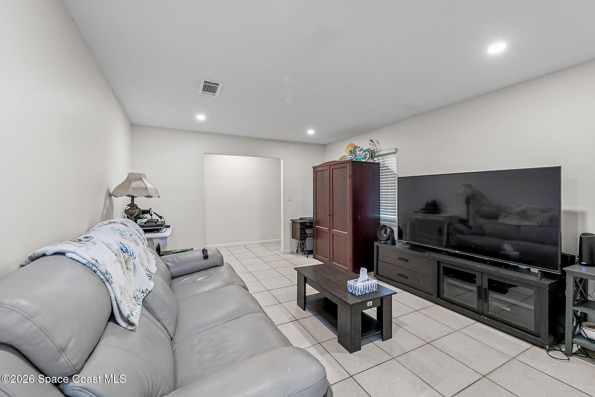 305 Edgewood Drive Melbourne, FL 32901 - Photo 10 of 34 IMG_3112