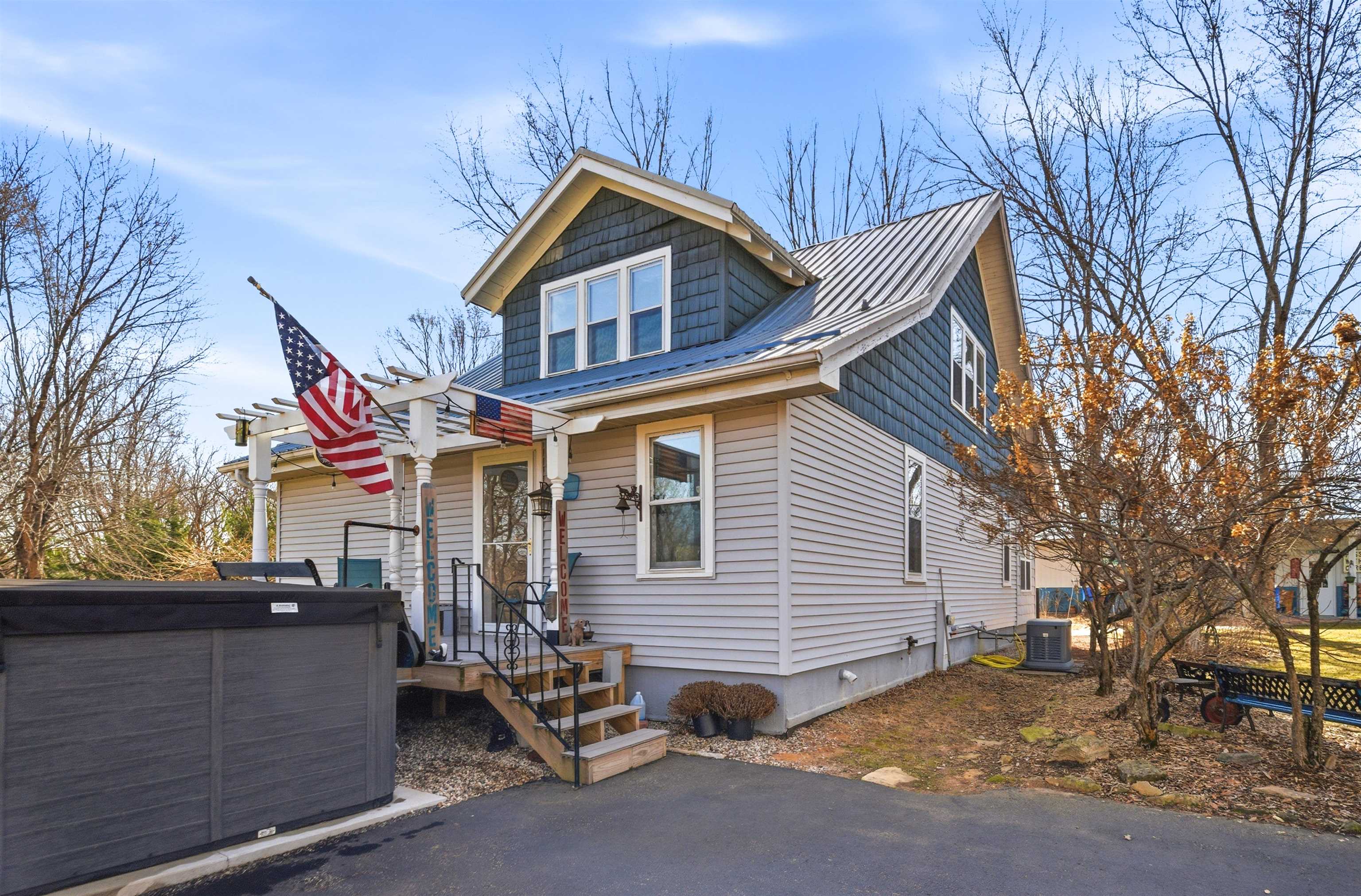 N3512 County Rd D New London, WI 54961 - Photo 6 of 81