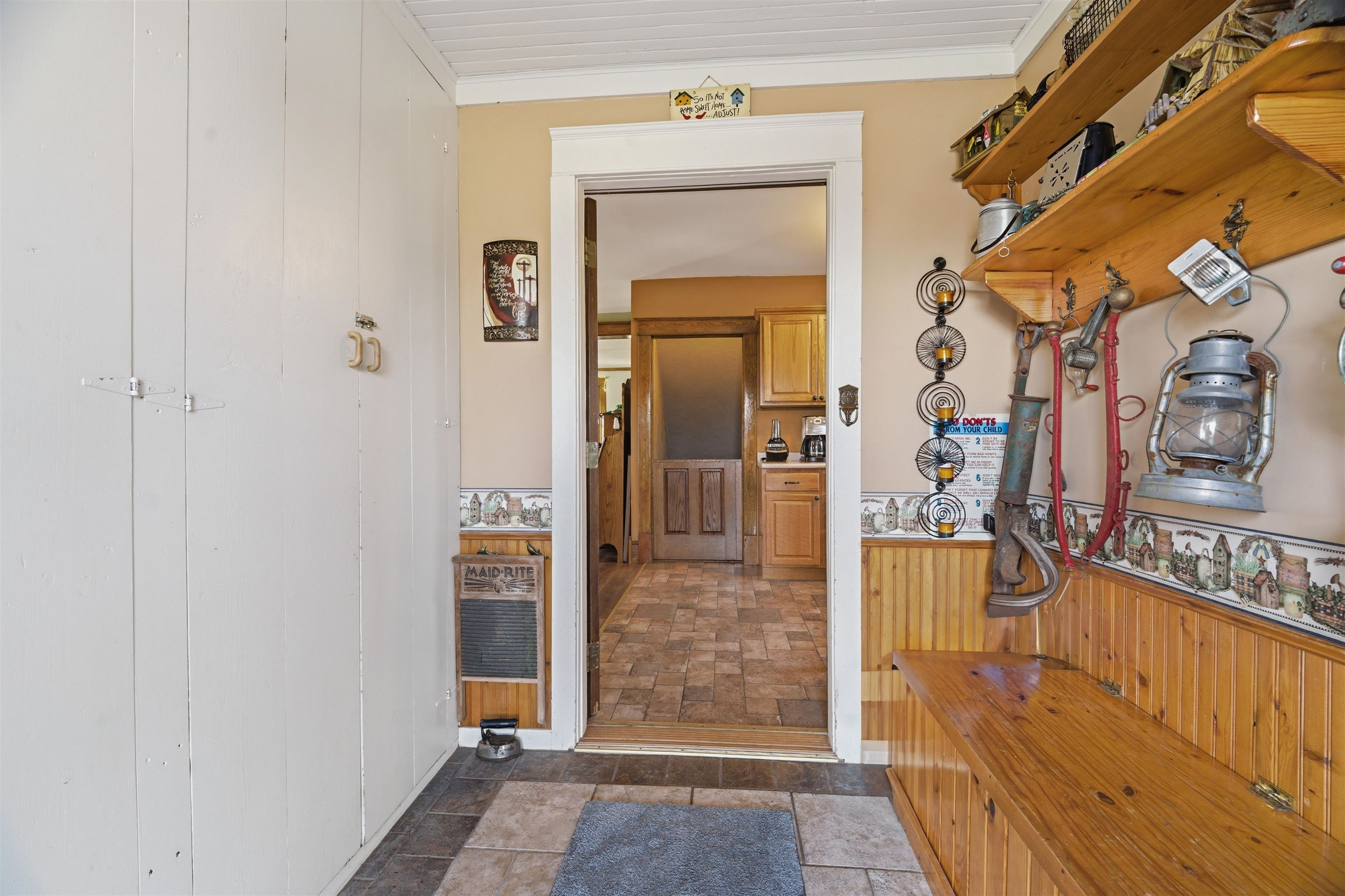 N3512 County Rd D New London, WI 54961 - Photo 8 of 81