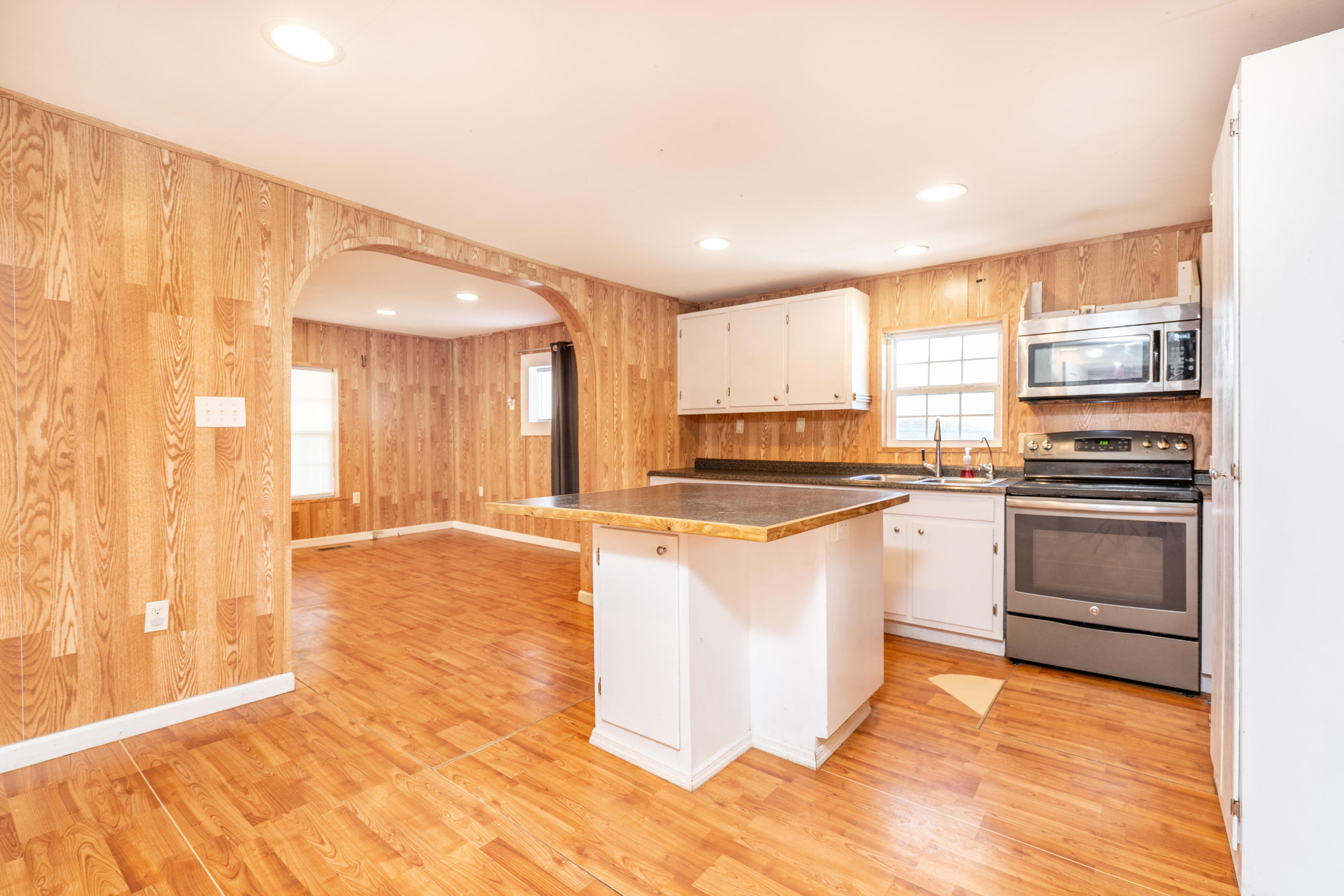 1929 Corinth Road LaFayette, GA 30728 - Photo 7 of 21 Kitchen 1