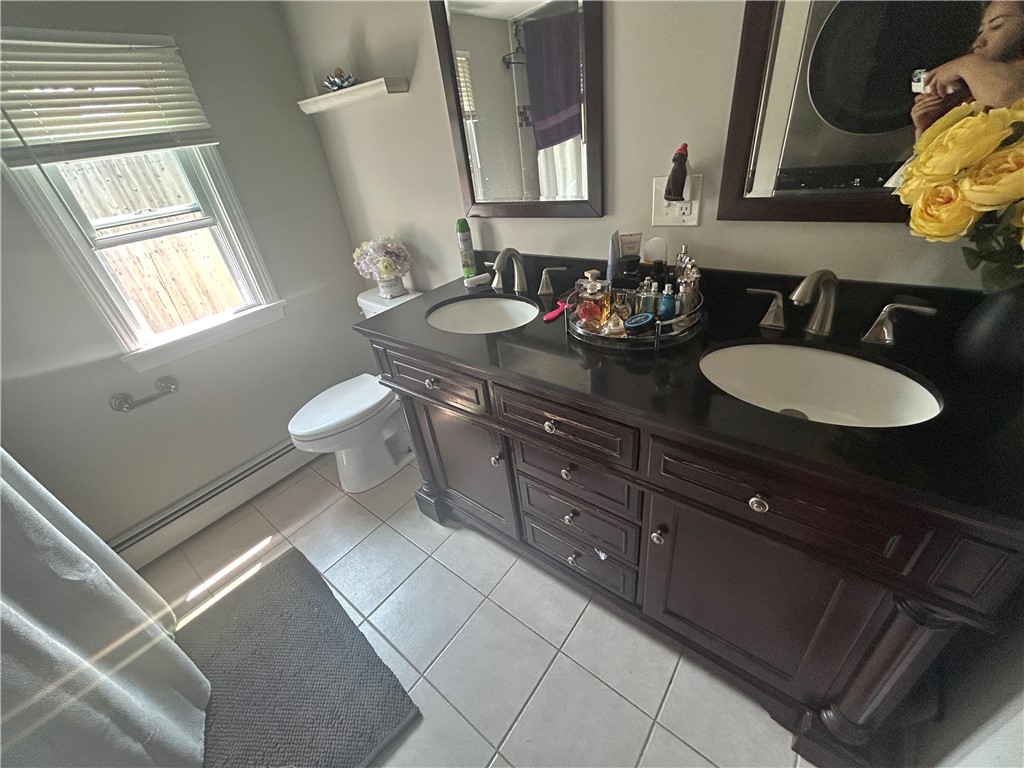 1 Holly Street East Providence, RI 02915 - Photo 7 of 22