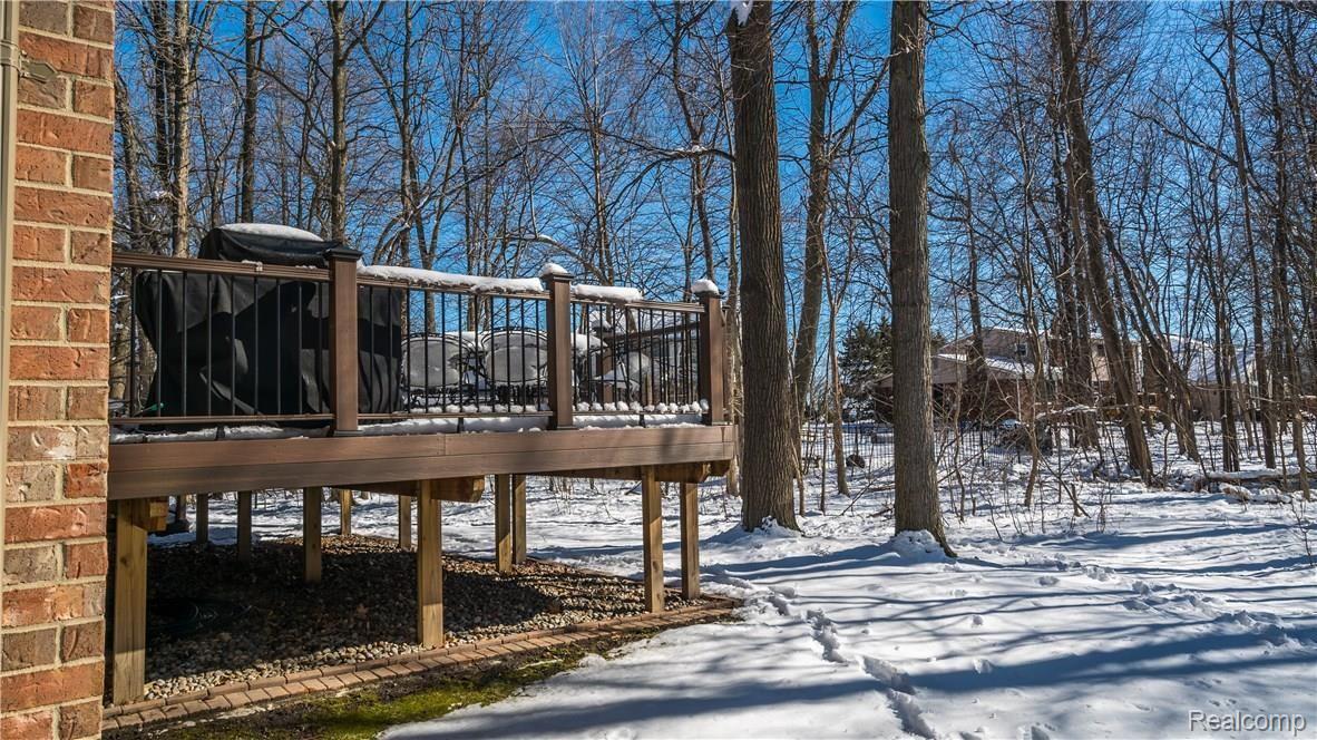 3687 Cedar Shake Drive Rochester, MI 48309 - Photo 55 of 61 Exteriors 10.jpg
