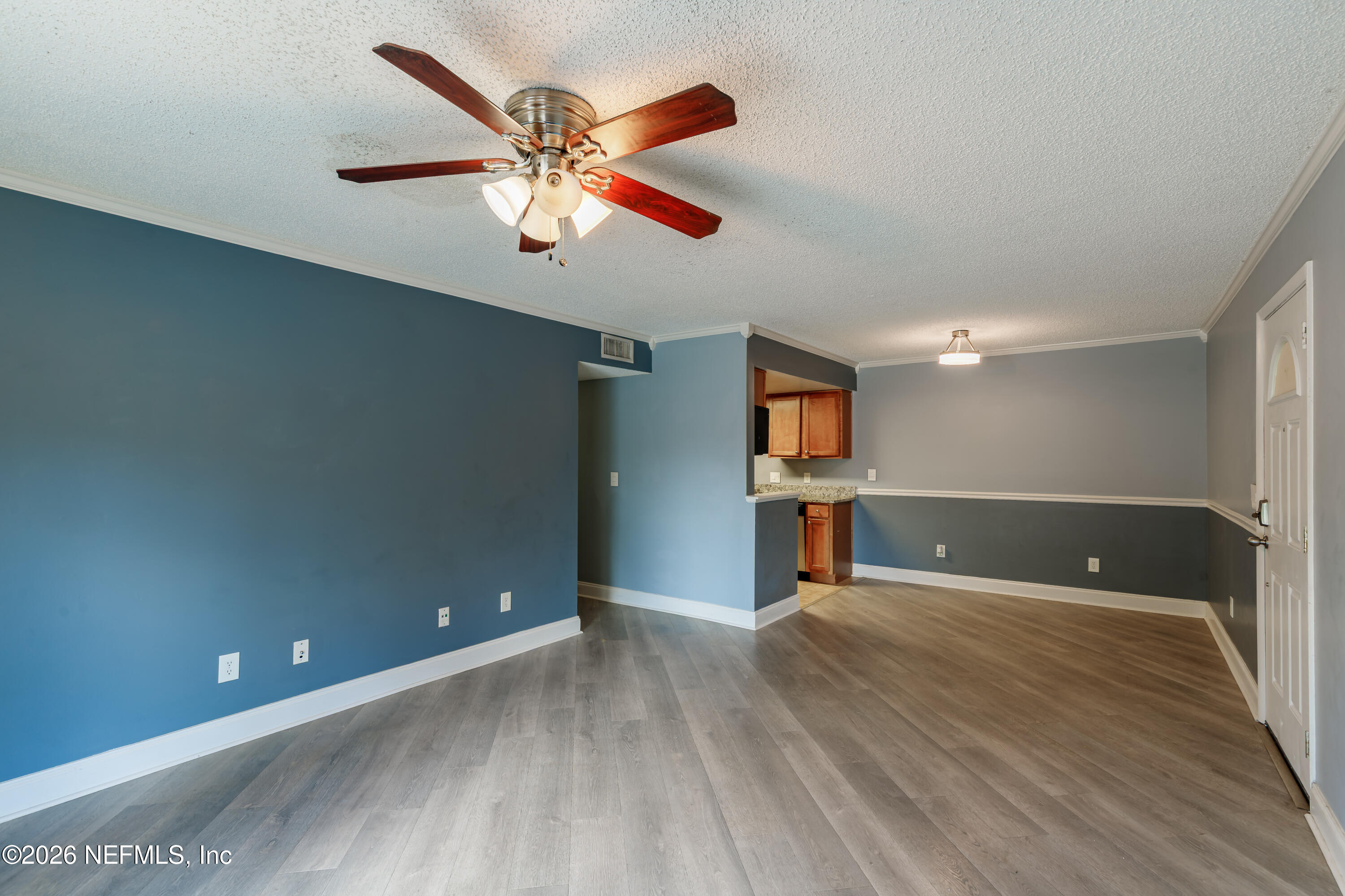 3737 Loretto Road, Unit 905 Jacksonville, FL 32223 - Photo 8 of 28 Living Room to Dining Room