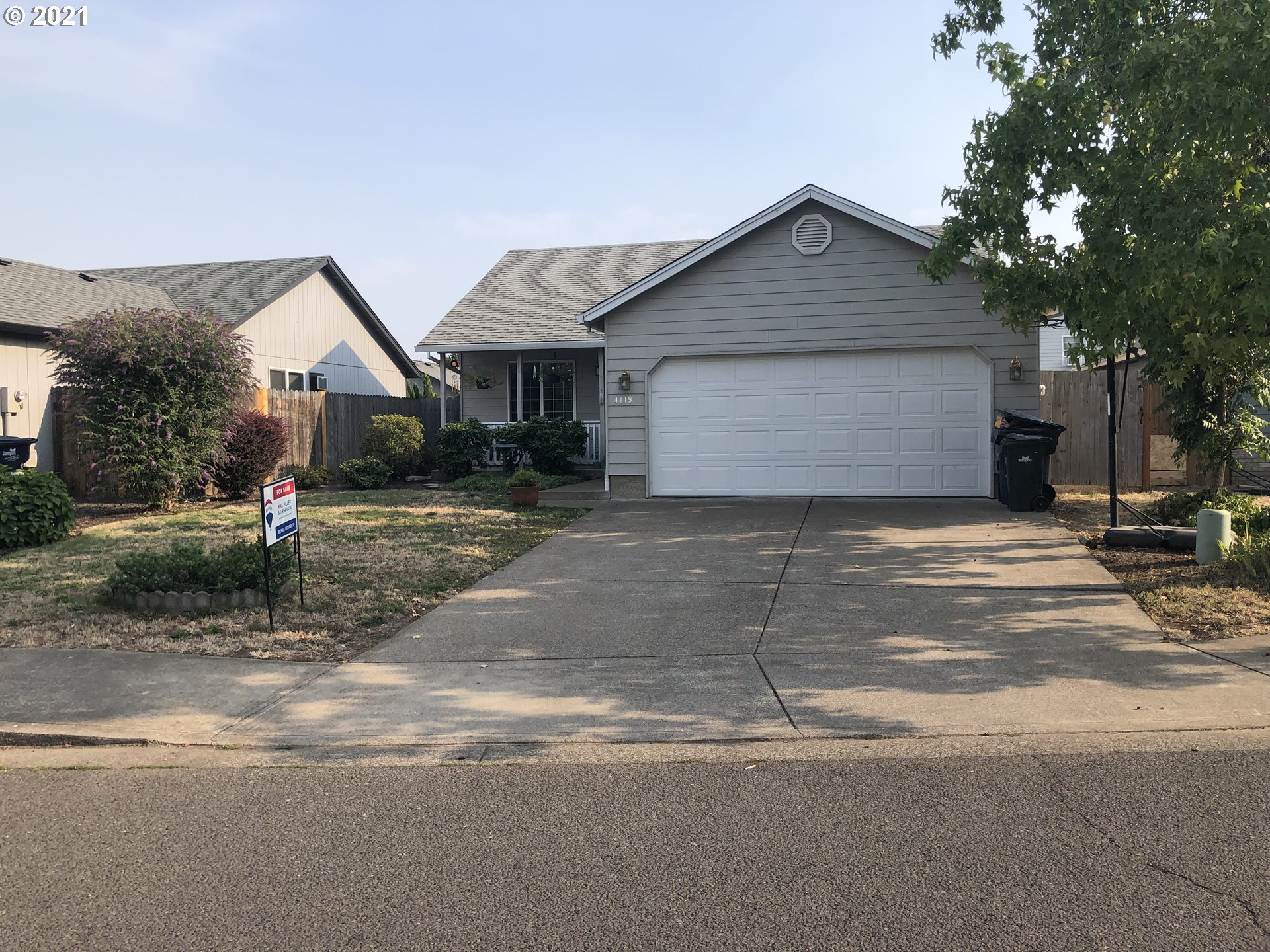 4119 Virginia Avenue Springfield, OR 97478 - Photo 1 of 13