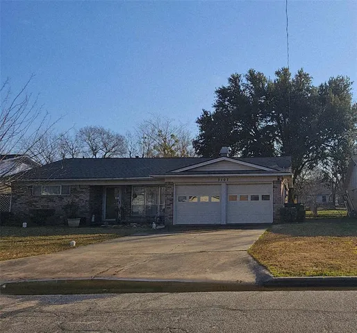 $198,900 | 3107 Eastland Avenue, Greenville, TX 75402