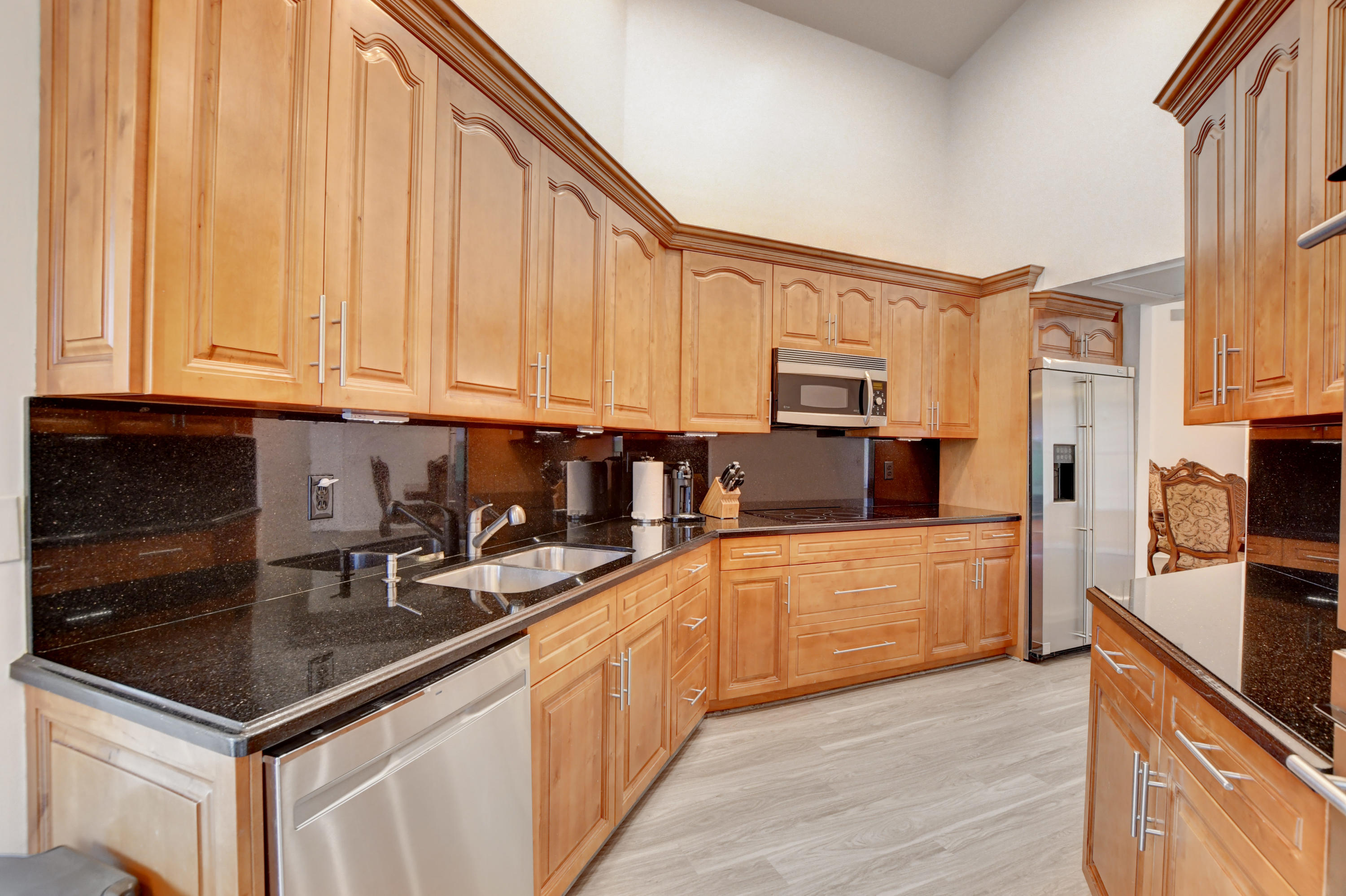 17240 Hampton Boulevard Boca Raton, FL 33496 - Photo 12 of 57 14_ebf_1926and4more