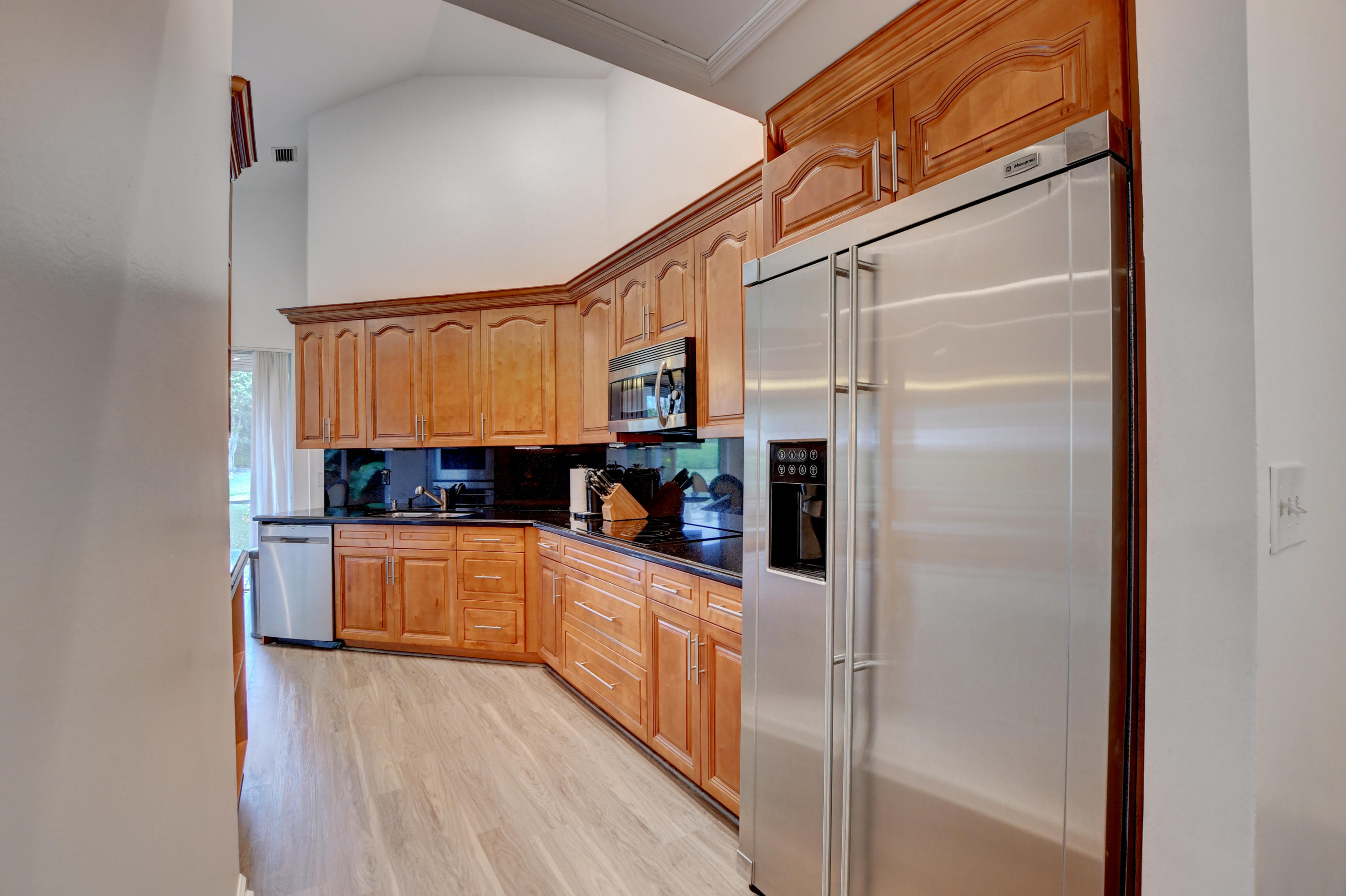 17240 Hampton Boulevard Boca Raton, FL 33496 - Photo 14 of 57 16_ebf_1936and4more