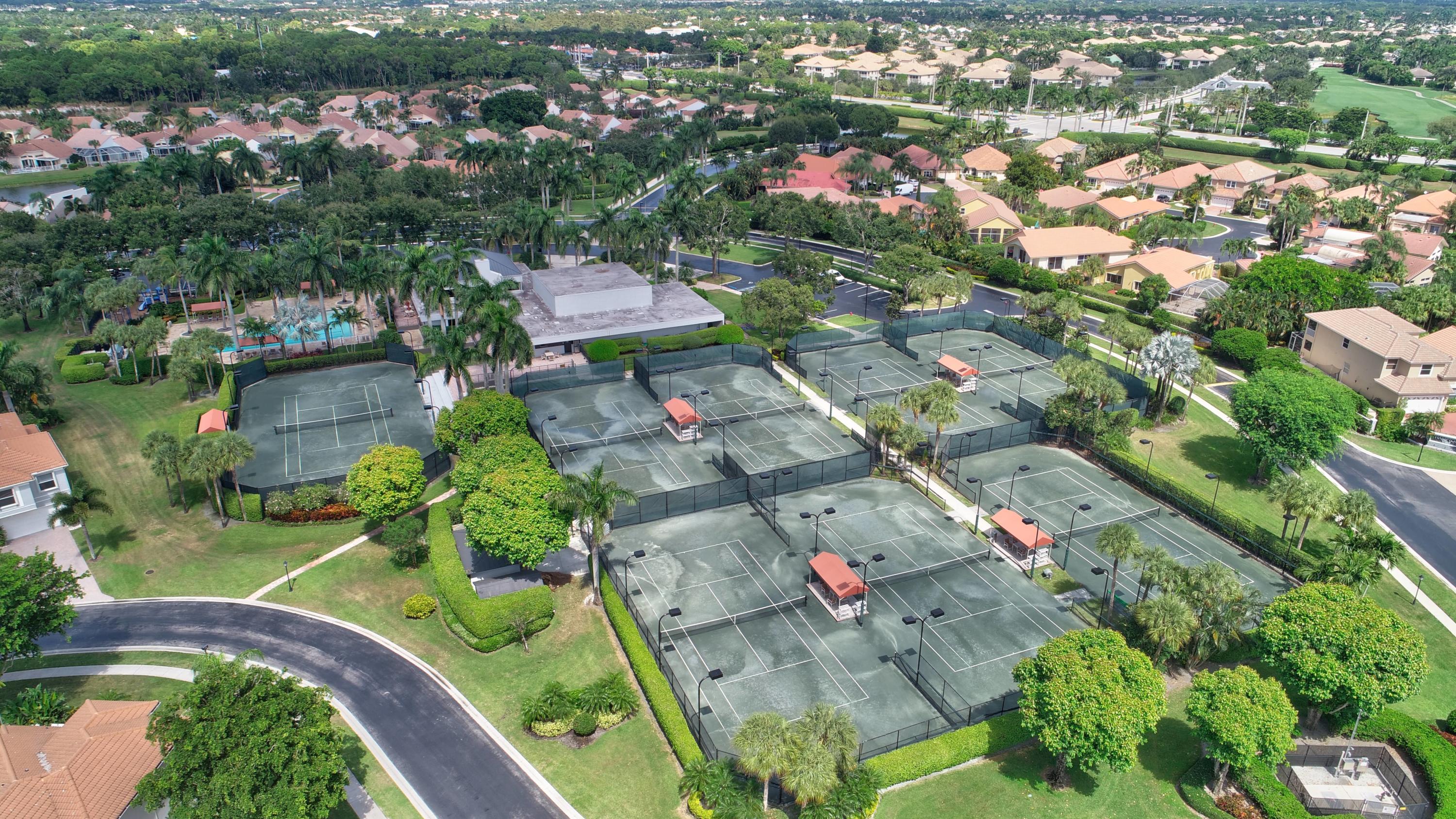 17240 Hampton Boulevard Boca Raton, FL 33496 - Photo 36 of 57 40_41_newport bay (4)